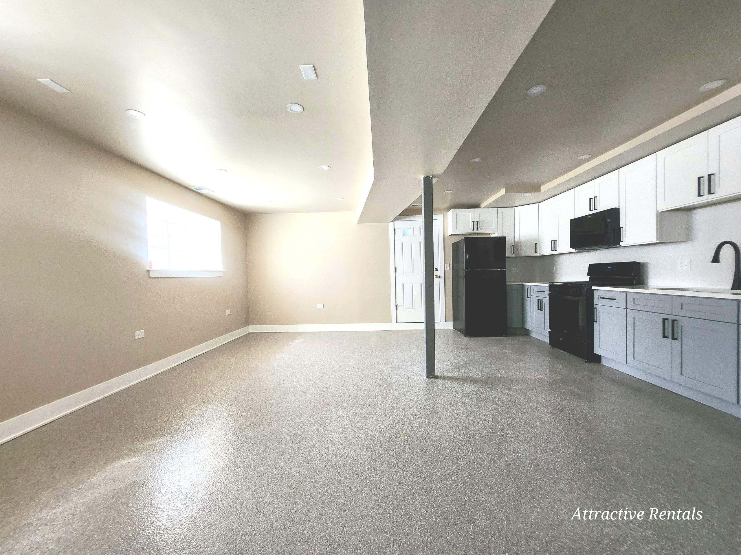 EXTRAORDINARY ENGLEWOOD 3BR 2BA $1700